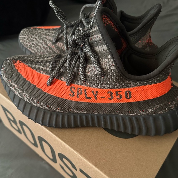 Yeezy Boost 350 V2 Sneakers - Black and White Red